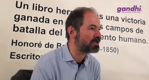 Entrevista a Juan Villoro: <i>Espejo retrovisor</i>